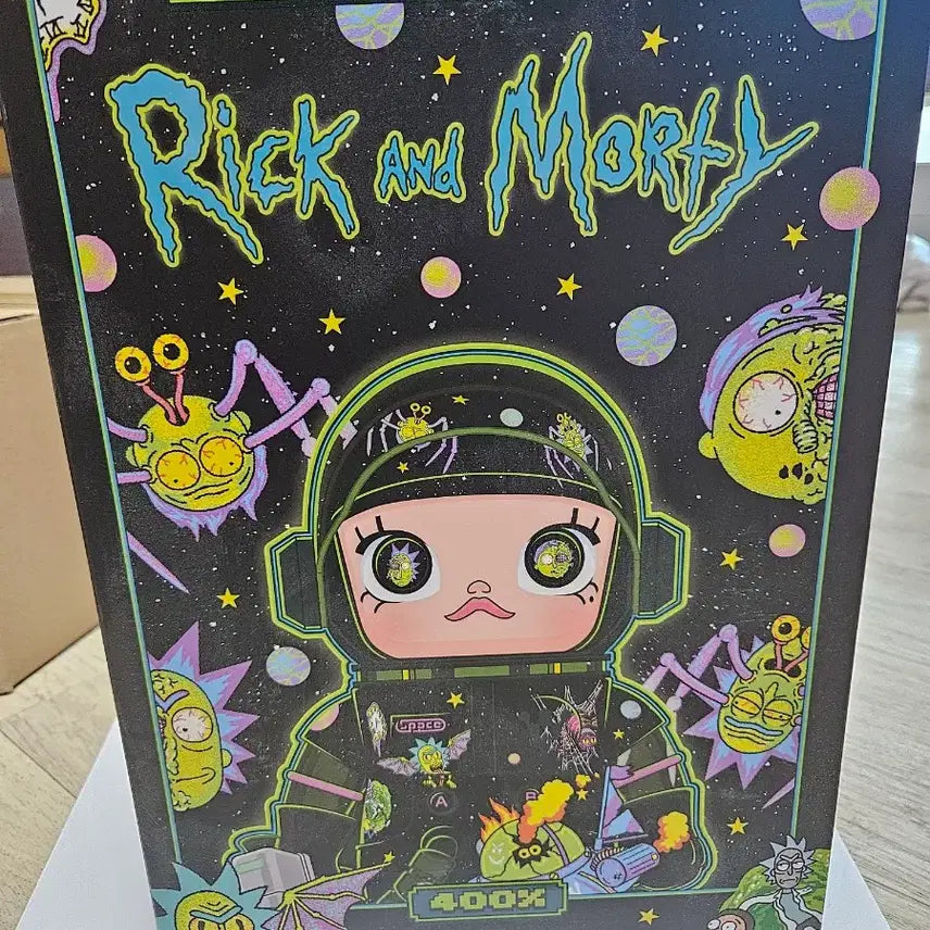 [SOLD OUT] [BUNJANG] Popmart Space Molly 400% Figure / 팝마트 스페이스 몰리 400% 판매