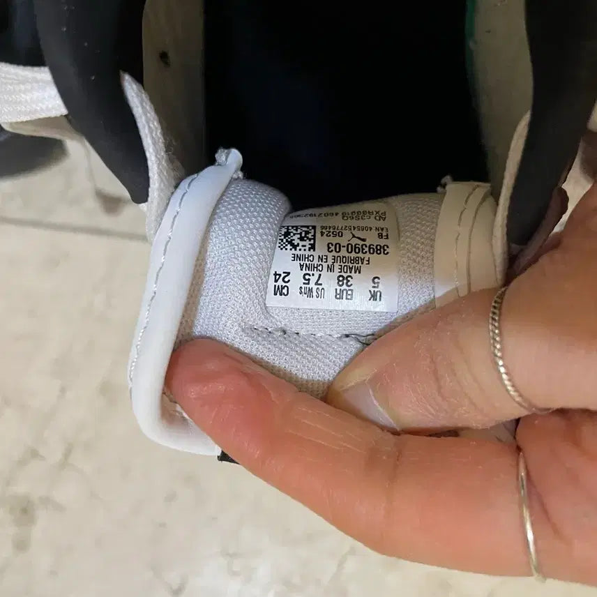 [BUNJANG] Puma Women's Sneakers 240 / 푸마 여성 운동화 240