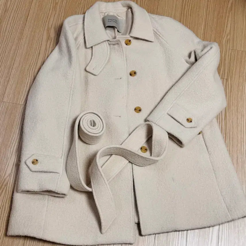 [BUNJANG] Fasade Pattern Alpaca Half Coat Oatmeal S / 파사드패턴 알파카 하프코트 오트밀 s