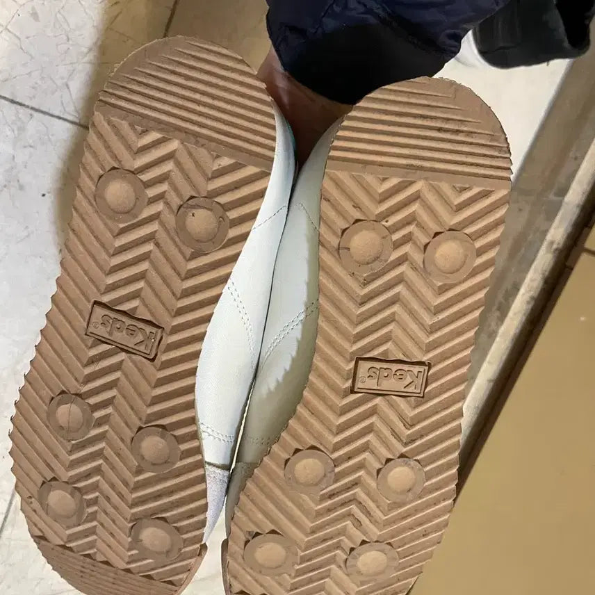 [BUNJANG] Keds Women's Sneakers (Size 230) / 케즈 여성 운동화 230