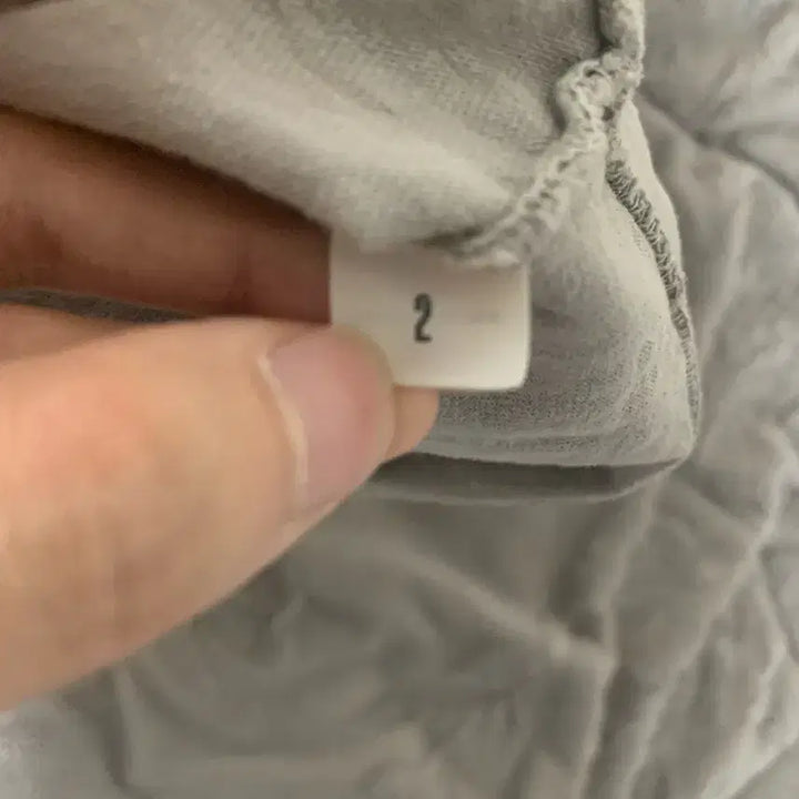 [BUNJANG] IZ*E GOSHA Short Sleeve Gray (Size 2) / 이지 고샤 반팔 그레이 (2사이즈)