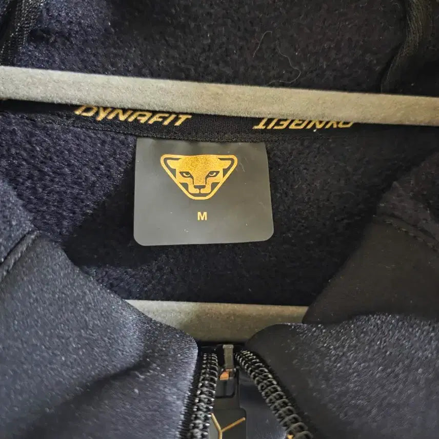 [BUNJANG] Dynafit Black Hooded Zip-Up Jacket / 다이나핏 블랙 후드 집업 자켓