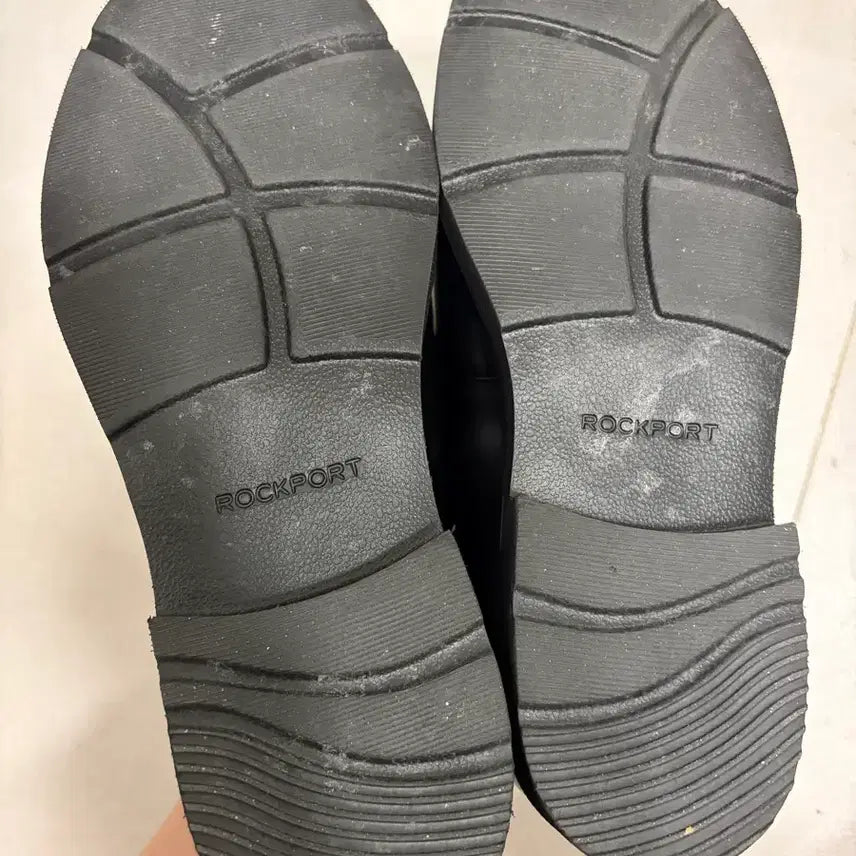 [SOLD OUT] (255)락포트 모던 프렙 페니 cj2598