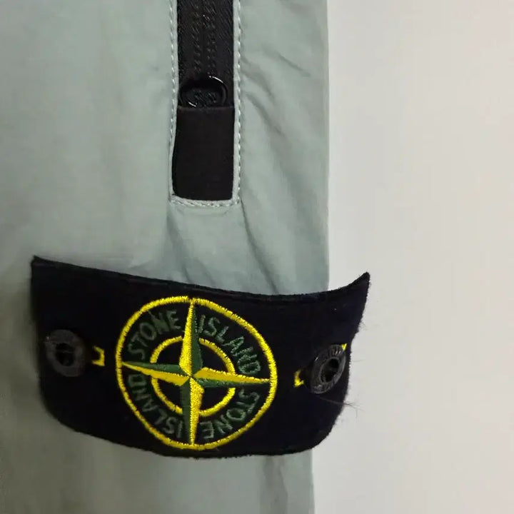 [BUNJANG] Stone Island Jogger Pants (Size 34) / 스톤아일랜드 조거팬츠(34)