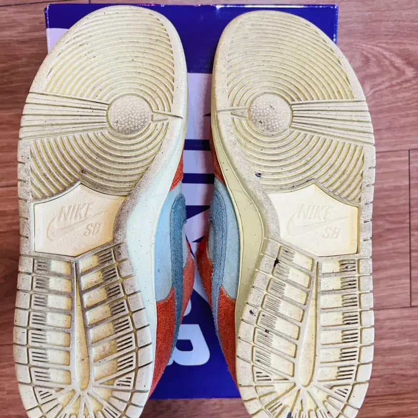 [BUNJANG] Nike SB Dunk Low Orange Sneakers / 나이키 SB 덩크 로우 오렌지