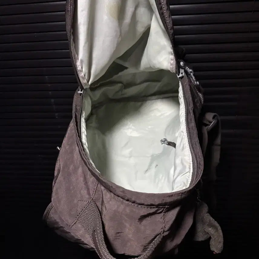 [BUNJANG] Kipling Brown Backpack with Gorilla Keyring / 키플링 브라운 갈색 가방 백팩 고릴라 인형 키링 갸루 쵸코 너드 모리걸