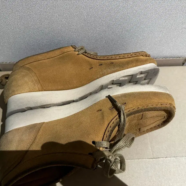 [BUNJANG] Politeuro Wallaby Shoes Star Camel 2 / 폴리테루 왈라비 슈즈 스타 카멜 2