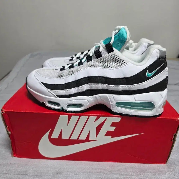 [BUNJANG] Nike Air Max 95 Emerald / [270]나이키 에어맥스95 에메랄드