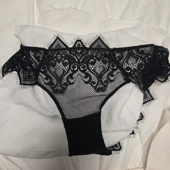 [BUNJANG] Intimissimi Black Lace Briefs M (55-66) / 인티미시미 M국내 55반 ㅡ새제품 팬티