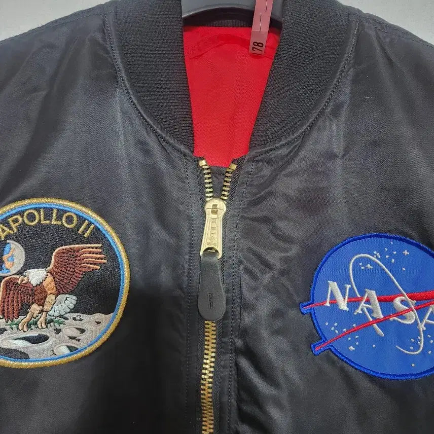 [BUNJANG] Alpha Industries NASA Reversible Bomber Jacket Black / 알파인더스트리 NASA 양면 항공 점퍼 블랙