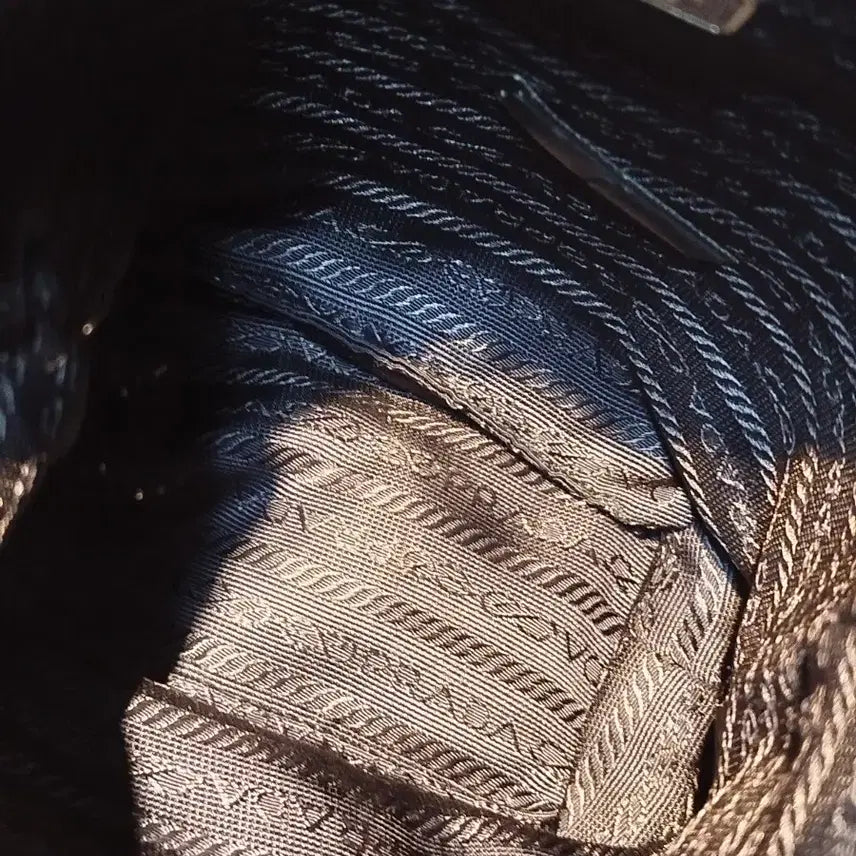 [BUNJANG] Prada Bucket Bag / 프라다 복조리 버킷백