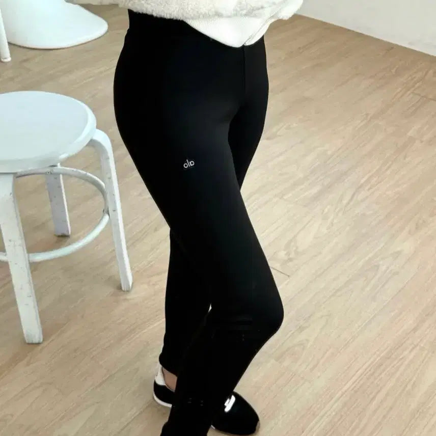 [BUNJANG] alo Slim Leggings / alo 레깅스 (슬림)