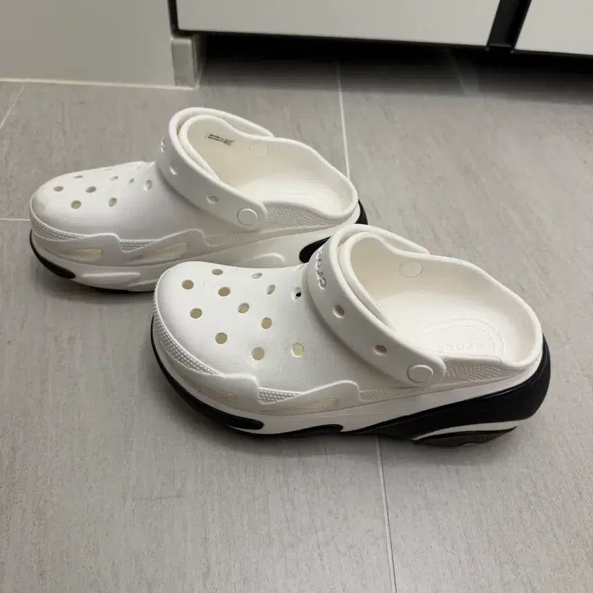 [BUNJANG] Crocs Mega Lift Sneakers - Men&