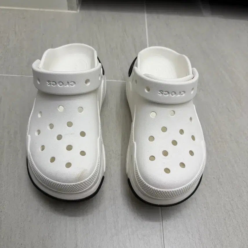 [BUNJANG] Crocs Mega Lift Sneakers - Men&