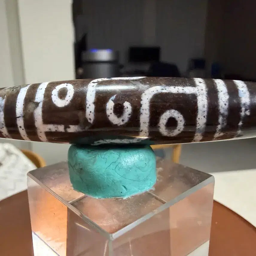 [BUNJANG] 9-Eyed Dzi Bead / 대형 9안천주