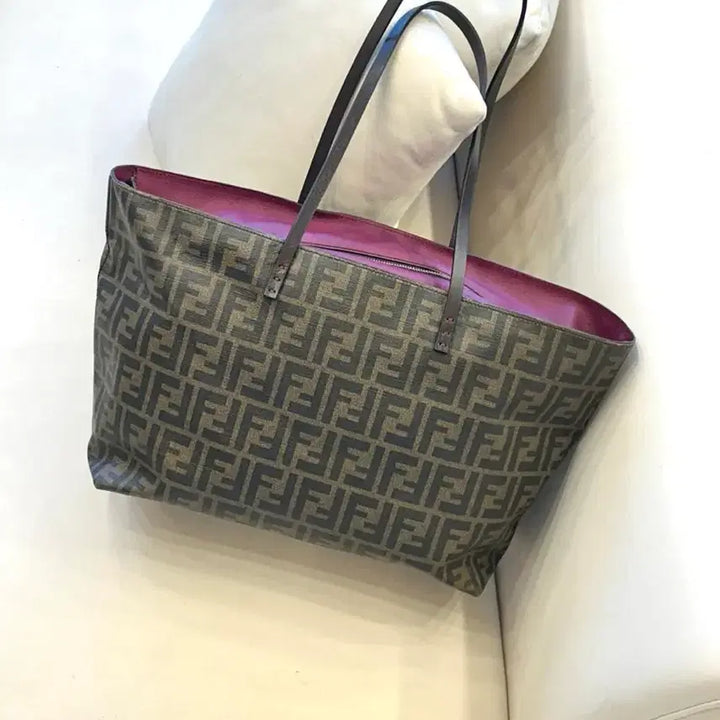 [BUNJANG] Fendi Zucchino Shopper Bag / 펜디 쥬카 쇼퍼백 (정품)
