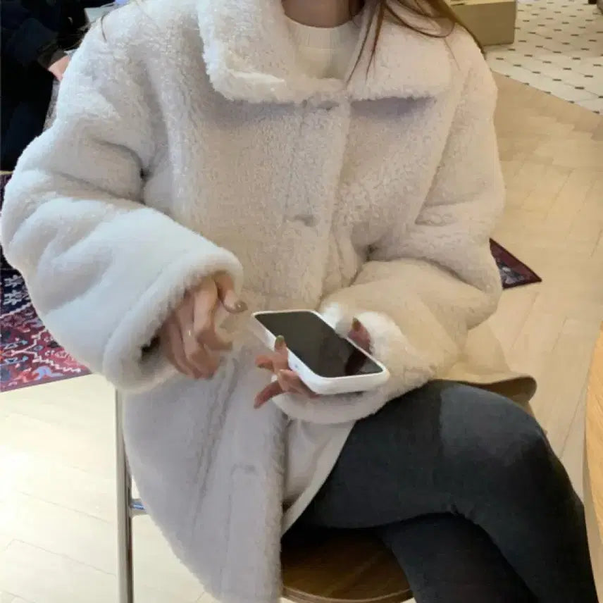 [BUNJANG] On The Palette Teddy Shearling Mustang / 온더팔레트 테디 시어링 무스탕