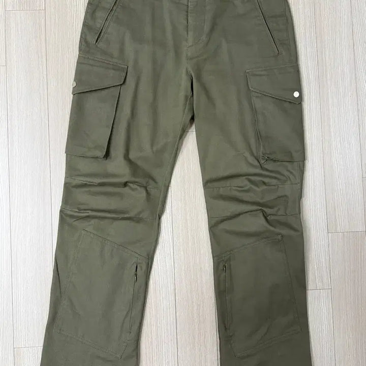[BUNJANG] CMMAWEAR Back Zip Cargo Pants (L) / cmmawear 커마웨어 백지퍼 카고팬츠 L