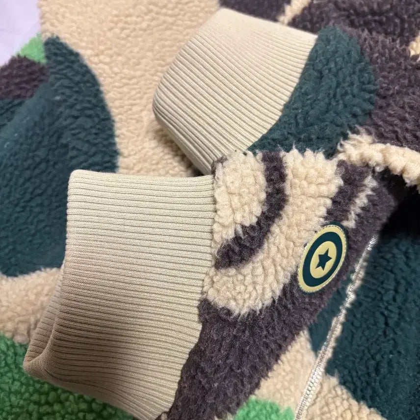 [BUNJANG] 희귀)베이프 BAPE 메가 샤크 카모 보아 후드 그린 (L / 희귀)베이프 BAPE 메가 샤크 카모 보아 후드 그린 (L
