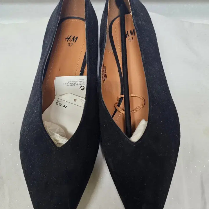 [BUNJANG] H&amp;M Suede Ballet Flats &amp; Nabiblu Butterfly Shoes / H&amp;M 스웨이드 플랫슈즈 235(새상품)와 나비슈 슈즈240