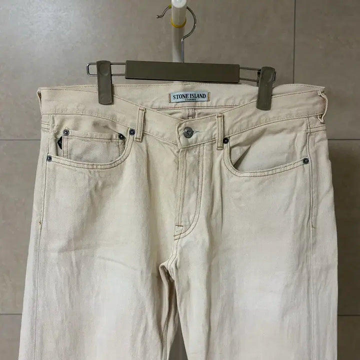 [BUNJANG] Stone Island 13SS White Denim Jeans / 스톤아일랜드 13ss 화이트 데님