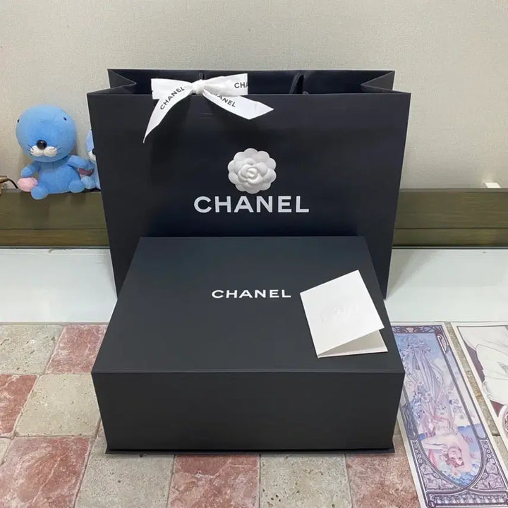 [BUNJANG] Chanel Magnetic Box Set / 샤넬 자석박스(33x26.5x12.5) + 인보이스봉투 + 쇼핑백