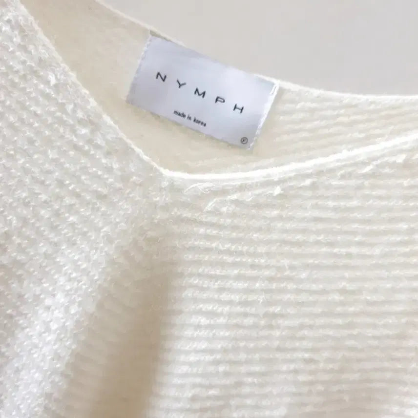 [BUNJANG] Lambswool Puff Sleeve Knit Sweater / 램스울 퍼프소매 니트 새상품