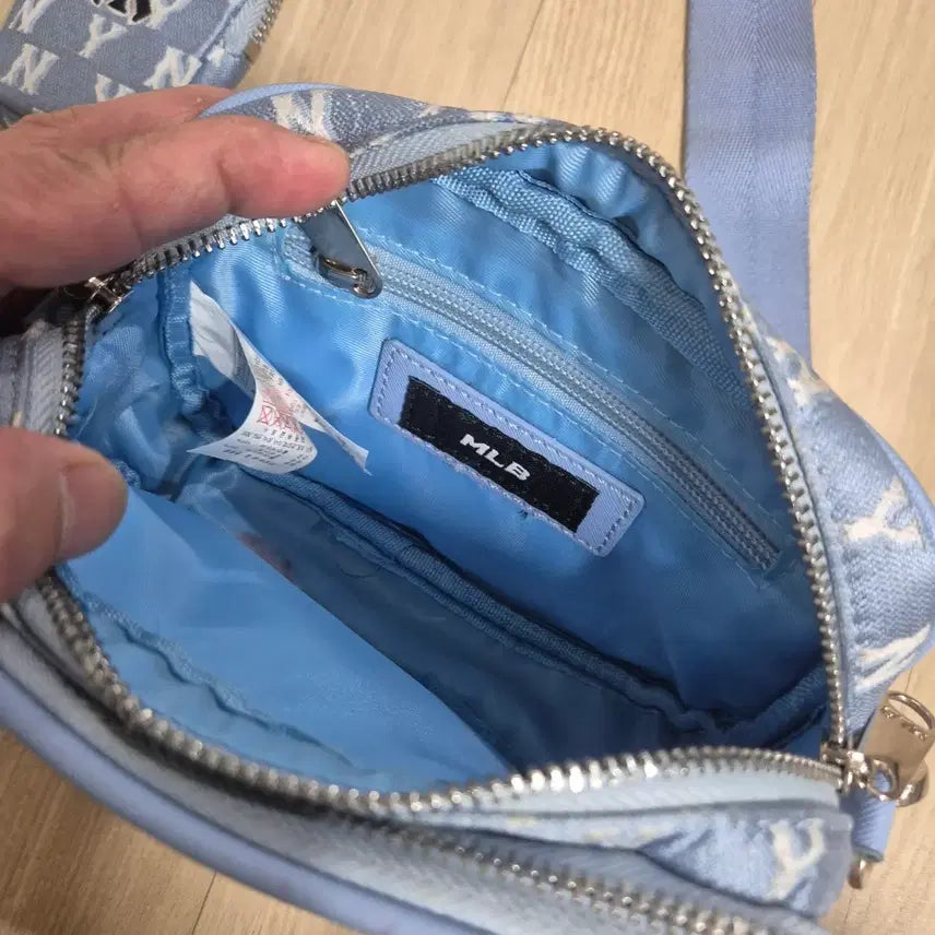 [SOLD OUT] MLB NY 양키스 폰 스트랩 크로스백 세트