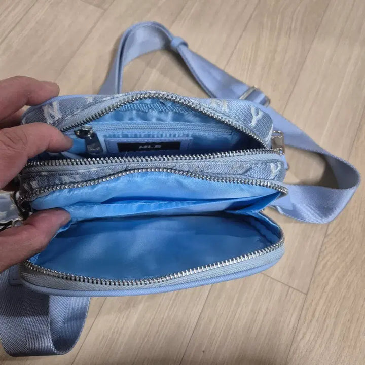 [SOLD OUT] MLB NY 양키스 폰 스트랩 크로스백 세트