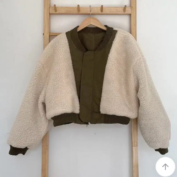 [BUNJANG] Khaki Cropped Fleece Lined Flight Jacket / 양털안감 카키 크롭 항공점퍼