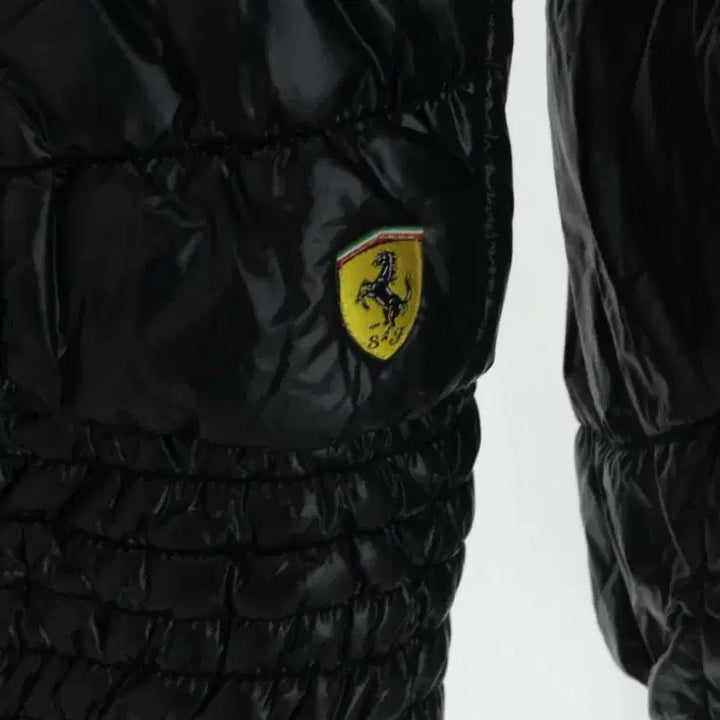 [BUNJANG] PUMA Ferrari Nylon Duck Down Short Padded Jacket / PUMA X FERRARI 나일론 덕다운 숏패딩