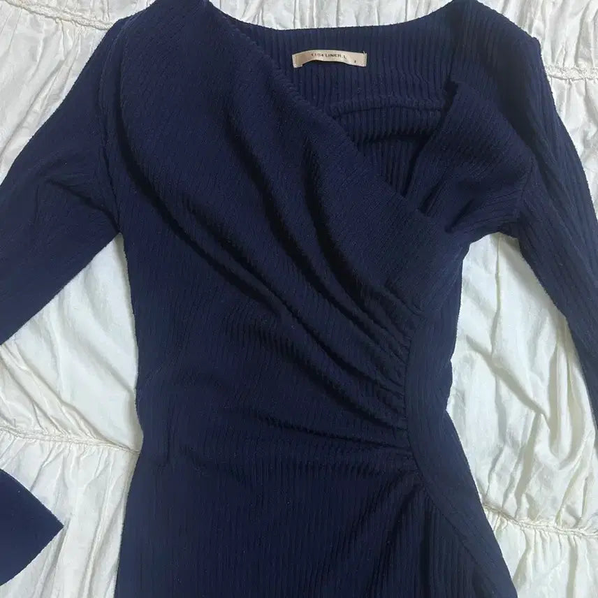 [BUNJANG] Super Lynn Jang Knit Liner Navy Size 2 / 슈퍼린짱 니트라이너 네이비 2사이즈