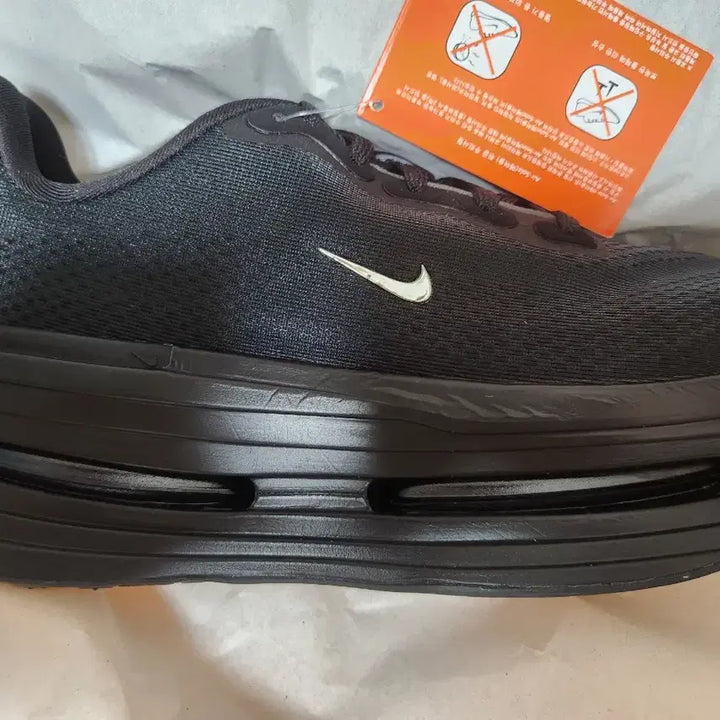 [BUNJANG] Vomero Premium Size 250 New / 보메로 프리미엄 250사이즈 새상품
