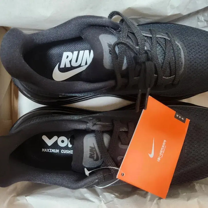 [BUNJANG] Vomero Premium Size 250 New / 보메로 프리미엄 250사이즈 새상품