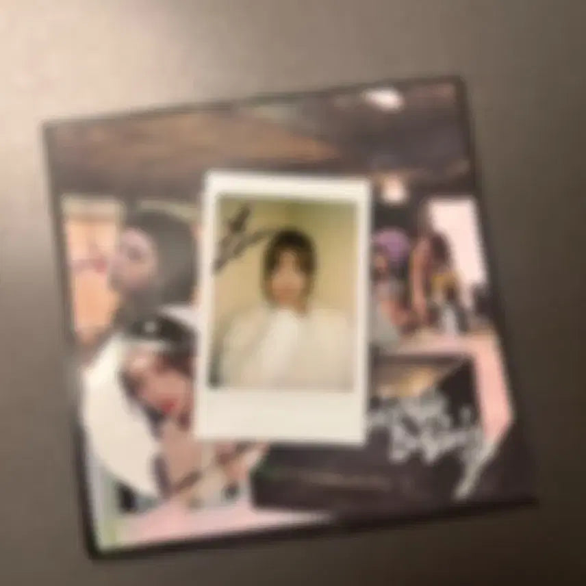 [BUNJANG] ITZY Lia Signed Polaroid / ITZY lia 리아 싸인 폴라로이드