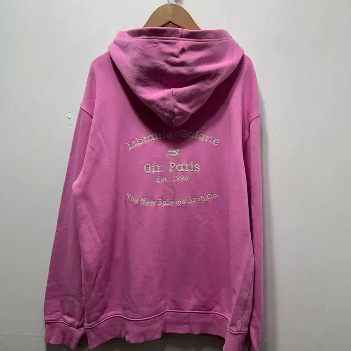[BUNJANG] New Balance Pink Oat Paris Hoodie L / 뉴발란스 핑크 오트 파리 후드티 L