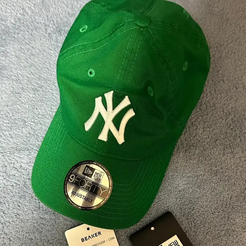 [BUNJANG] BEAKER New York Yankees Cap / 비이커 뉴에라 BEAKER 뉴욕 양키즈 볼캡 모자 그린