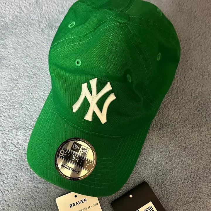 [BUNJANG] BEAKER New York Yankees Cap / 비이커 뉴에라 BEAKER 뉴욕 양키즈 볼캡 모자 그린