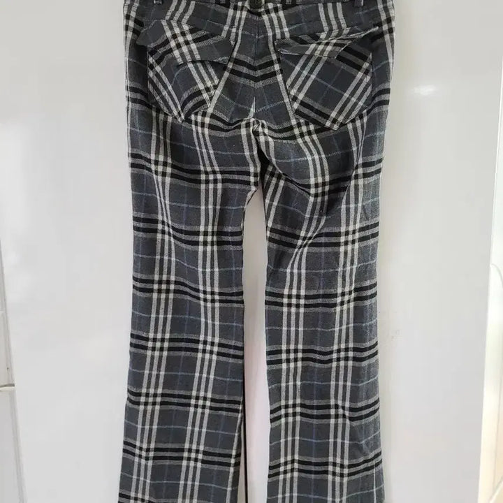 [BUNJANG] Burberry Checkered Bootcut Slacks / 버버라 체크바지 부츠컷 27정도