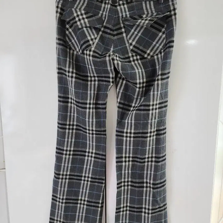 [BUNJANG] Burberry Checkered Bootcut Slacks / 버버라 체크바지 부츠컷 27정도