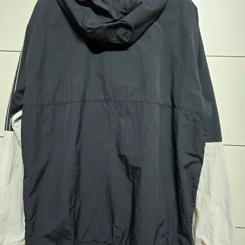 [SOLD OUT] 아디다스 윈드브레이커 반집업 후드 아노락 바람막이(110사이즈)