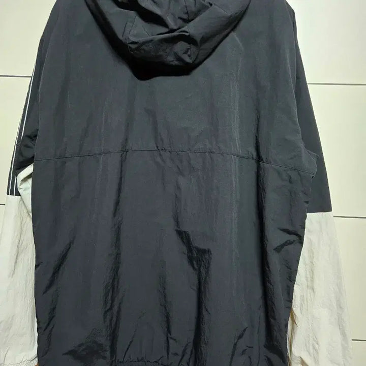 [SOLD OUT] 아디다스 윈드브레이커 반집업 후드 아노락 바람막이(110사이즈)
