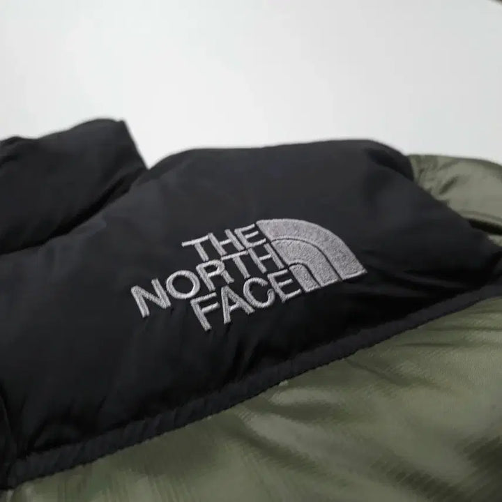 [BUNJANG] The North Face Retro Nuptse Down Puffer Jacket Olive (Men&