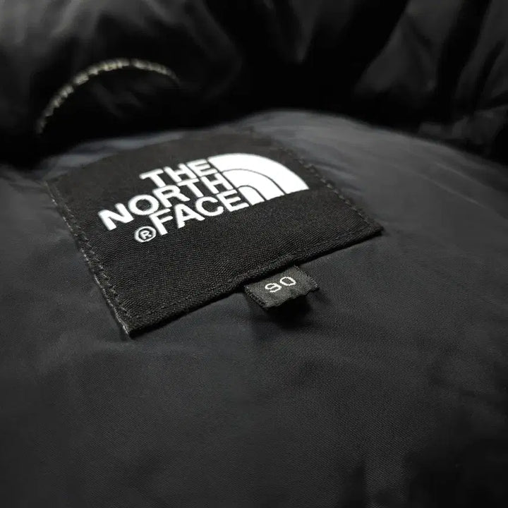 [BUNJANG] The North Face Retro Nuptse Down Puffer Jacket Olive (Men&