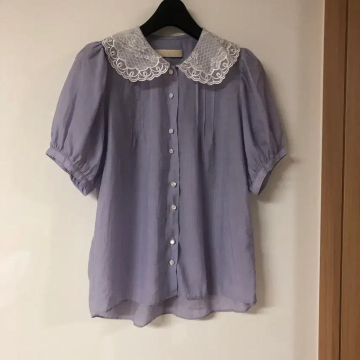 [BUNJANG] Floome Hazel Balloon Sleeve Sheer Puff Blouse / 플로움 헤이즐 벌룬소매 반팔 쉬어 퍼프 블라우스 퍼플 출근룩 여행룩하객룩
