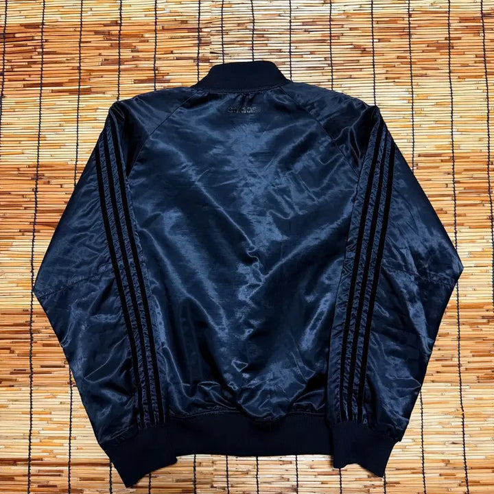 [BUNJANG] Adidas Bomber Sukajan Jacket - Black - L / 아디다스 블랙 봄버 스카쟌 자켓 L