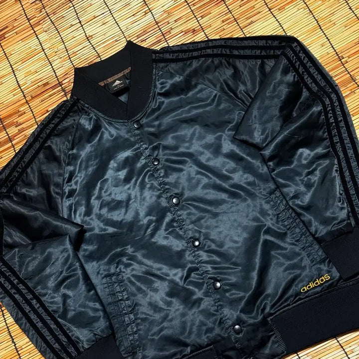 [BUNJANG] Adidas Bomber Sukajan Jacket - Black - L / 아디다스 블랙 봄버 스카쟌 자켓 L