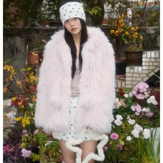 [BUNJANG] Sakiri Pom-Pom Hood Fur Jacket / 샤키리 폼폼 후드 퍼 자켓 핑크 POMPOM HOOD FUR JACKET