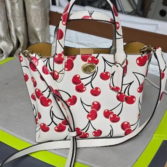 [BUNJANG] Tory Burch and Coach Bags / 토리버치,코치가방