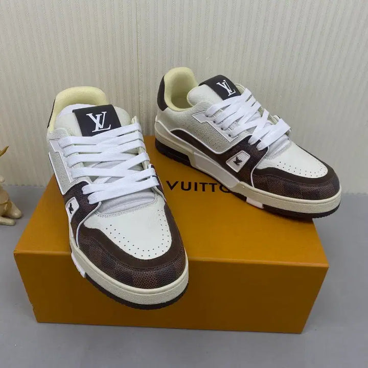 [BUNJANG] Louis Vuitton Signature Pattern Sneakers / 히트 스니커즈
